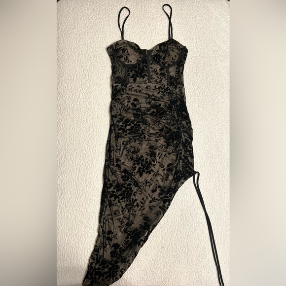 SHEIN Dresses & Skirts - Sexy Black Floral bodycon Dress